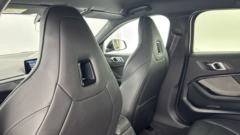 BMW 1 Series M135i xDrive 5dr Step Auto [Pro Pack] Petrol Hatchback